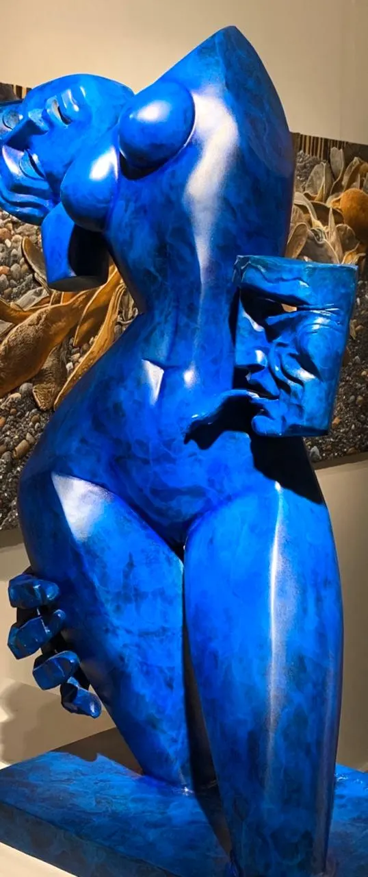 Contemporary sculpture by Igor Tcholaria